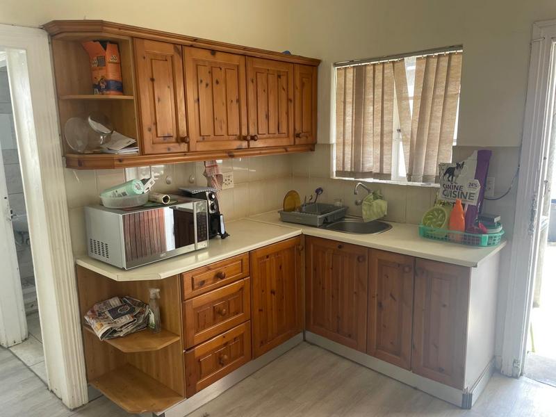 2 Bedroom Property for Sale in Wynberg Western Cape